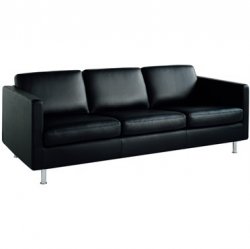 3-sitssoffa JOHAN i svart läder